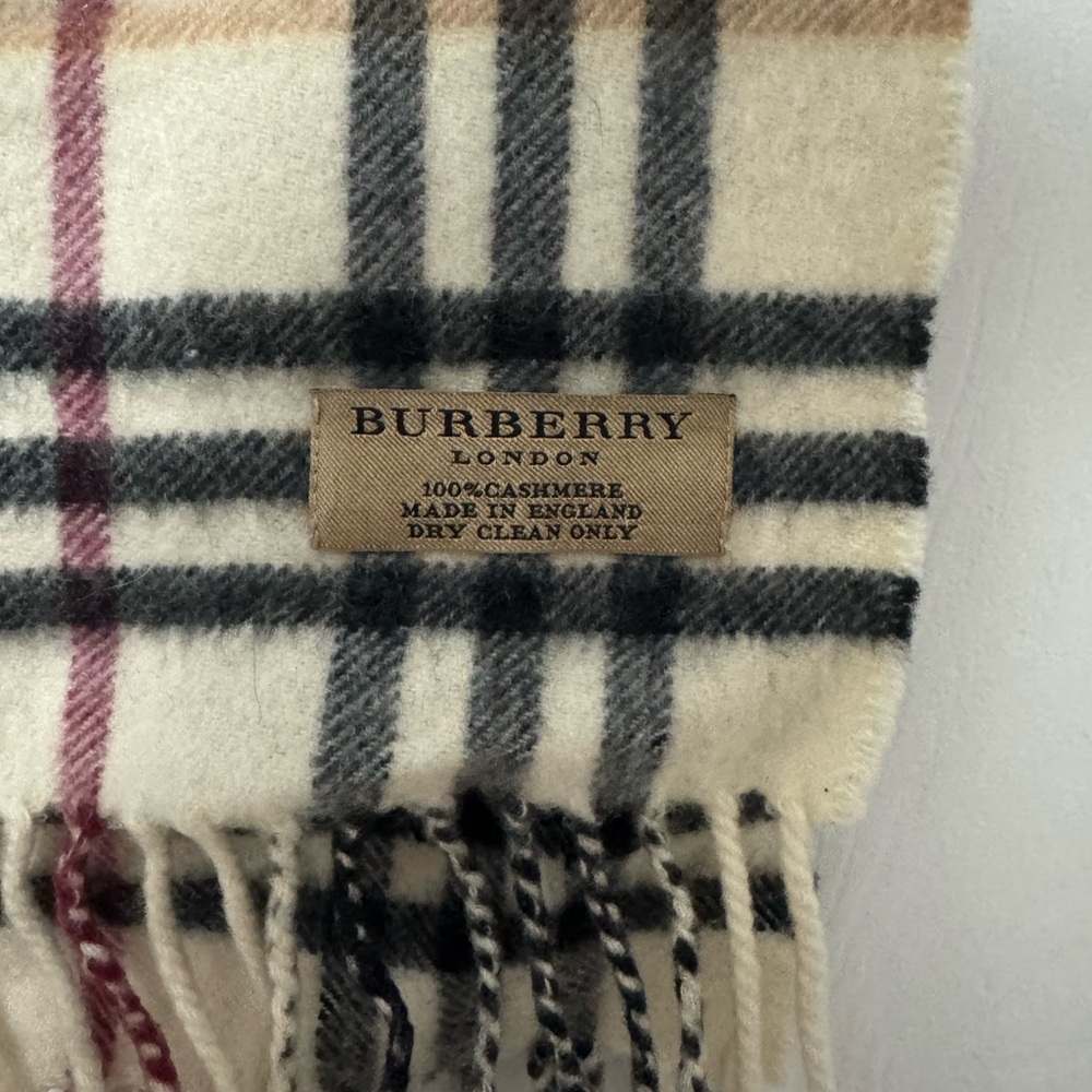 Burberry Cashmere Scarf - Picture 3 of 4